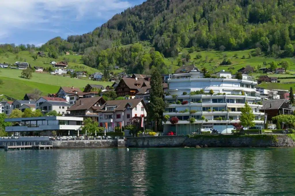 Comment vendre son bien en Suisse